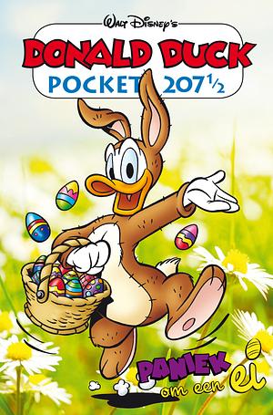 Donald Duck Pocket 207 1/2: Paniek om een ei by The Walt Disney Company