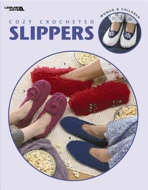 Cozy Crocheted Slippers (Leisure Arts #3562) by Leisure Arts