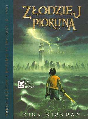 Złodziej pioruna by Rick Riordan