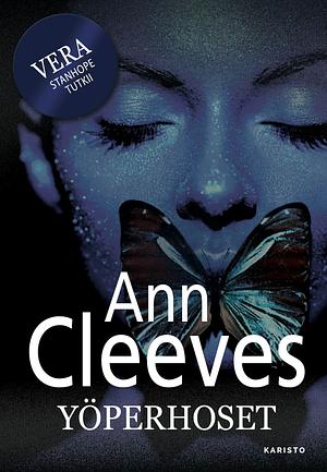 Yöperhoset by Ann Cleeves
