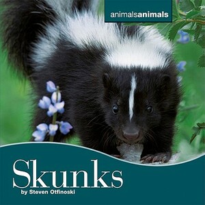 Skunks by Steven Otfinoski