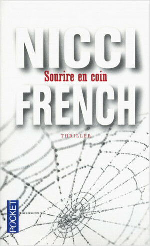 Sourire en coin by Nicci French