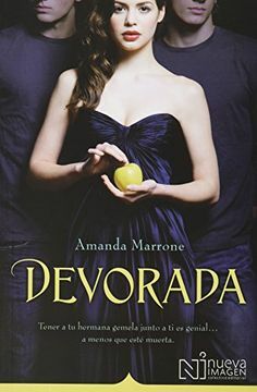 Devorada by Amanda Marrone