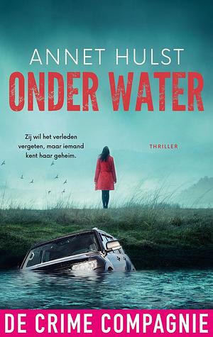 Onder water by Annet Hulst