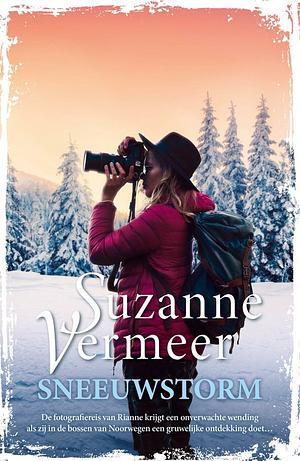 Sneeuwstorm by Suzanne Vermeer