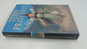 The Shepherd's Crown by Terry Pratchett