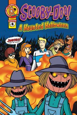 Scooby-Doo Comic Storybook #1: A Haunted Halloween: A Haunted Halloween by Lee Howard