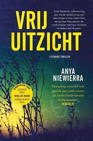 Vrij uitzicht by Anya Niewierra