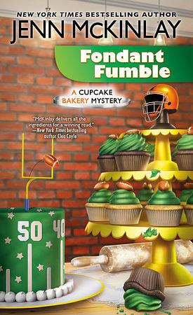 Fondant Fumble by Jenn McKinlay