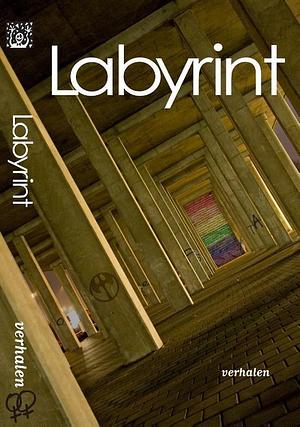 Labyrint  by Annelies Mertens, Kelly Vanbrabant