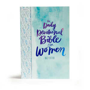 NKJV Daily Devotional Bible for Women, Trade Paper by Holman Bible Staff