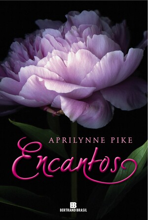 Encantos by Aprilynne Pike