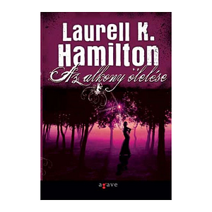 Az alkony ölelése by Laurell K. Hamilton