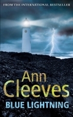 Sinine välk by Ann Cleeves