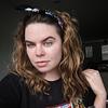 honeyreads's profile picture