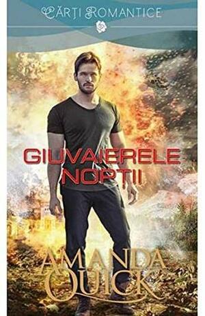 Giuvaierele nopții by Jayne Ann Krentz, Amanda Quick