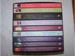 The Daphne du Maurier Collection: Jamaica Inn Rebecca I'll Never Be Young Again The Parasites Julius The Rendezvous and Other Stories Castle Dor Frenchman's Creek by Daphne du Maurier