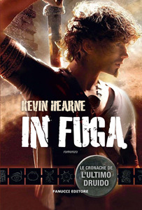In fuga by Stefano A. Cresti, Kevin Hearne