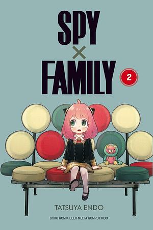 Spy x Family 02 by Tatsuya Endo