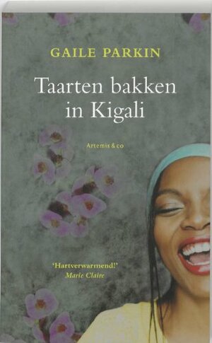 Taarten bakken in Kigali by Gaile Parkin