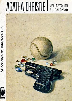 Un gato en el palomar by Agatha Christie