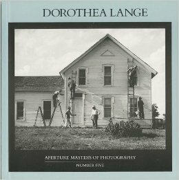 Dorothea Lange (Aperture Masters of Photography, #5) by Dorothea Lange, Christopher Cox