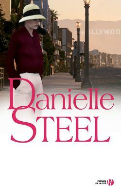 Trahie by Danielle Steel