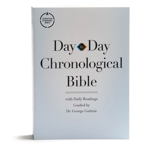 CSB Day-By-Day Chronological Bible, Tradepaper by Csb Bibles by Holman, George H. Guthrie