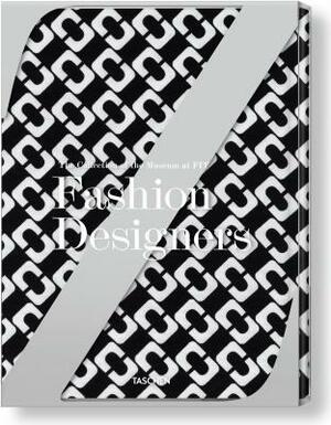 Fashion Designers A-Z, Diane Von Furstenberg Edition by Suzy Menkes