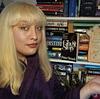 hollysbookishrealm's profile picture