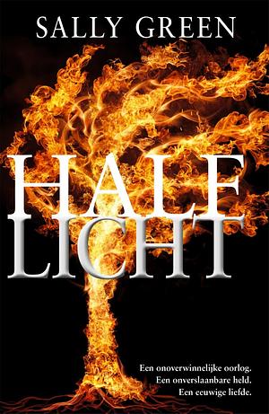 Half Licht  by Sally Green