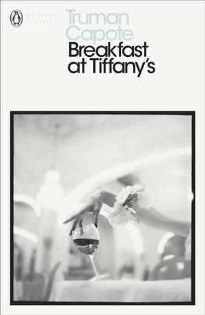 Breakfast at Tiffany's by Capote, Truman (2000) Paperback by Truman Capote, Truman Capote