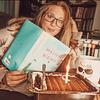 sarahfindsmorethanbooks's profile picture