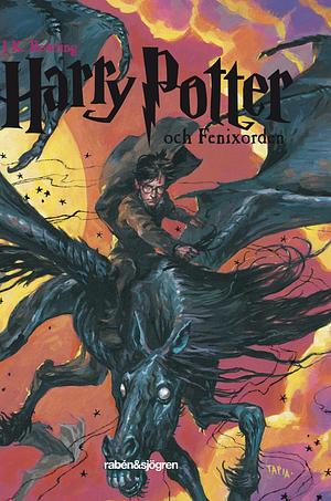 Harry Potter och Fenixorden by J.K. Rowling