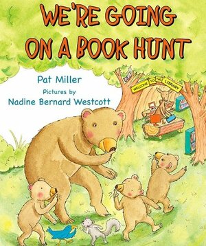 We're Going on a Book Hunt With Booklet by Pat Miller