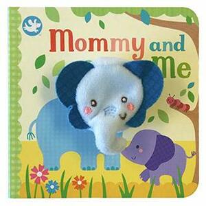 Mommy and Me Finger Puppet Book by Sarah Ward