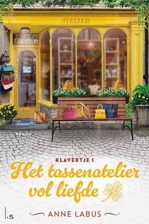 Het Tassenatelier vol liefde by Anne Labus