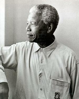 Mandela: An Illustrated Autobiography by Nelson Mandela