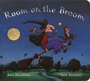 Room on the Broom Board Book by Julia Donaldson, Axel Scheffler