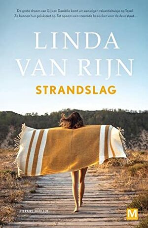 Strandslag by Linda van Rijn