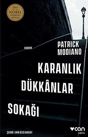 Karanlık Dükkanlar Sokağı by Patrick Modiano