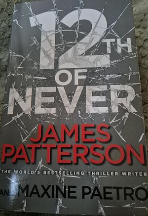 12th Of Never by James Patterson