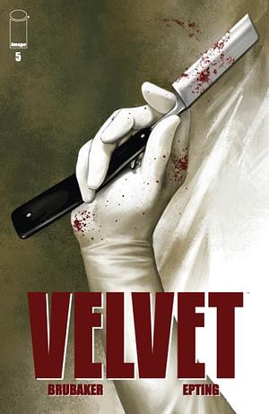 Velvet #5 by Steve Epting, Ed Brubaker