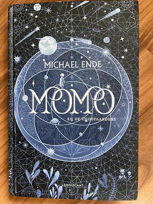 Momo en de tijdspaarders by Michael Ende