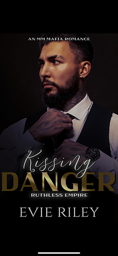 Kissing Danger by Evie Riley
