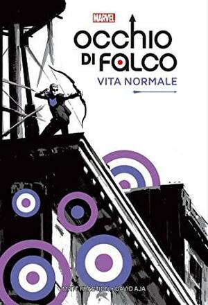 Occhio di Falco: Vita normale by Matt Fraction