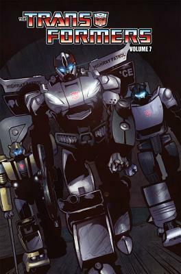 Transformers Volume 6: Chaos: Police Action by Brendan Cahill, E.J. Su, Mike Costa