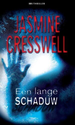 Een lange schaduw by Jasmine Cresswell