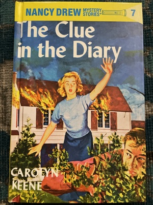 Nancy Drew 07: The Clue in the Diary by Carolyn Keene