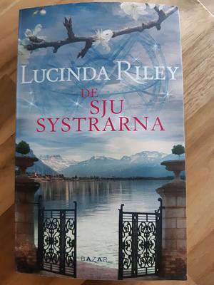 De sju systrarna by Lucinda Riley